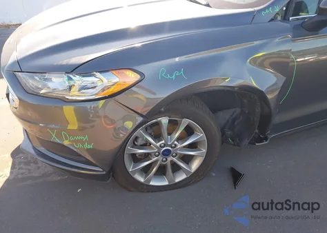 2017 Ford Fusion Se z USA, uszkodzony, nr VIN 3FA6P0H70HR163255